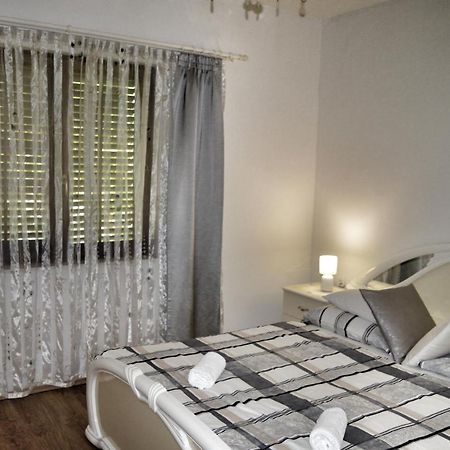Kaštela Apartment Nikolic מראה חיצוני תמונה
